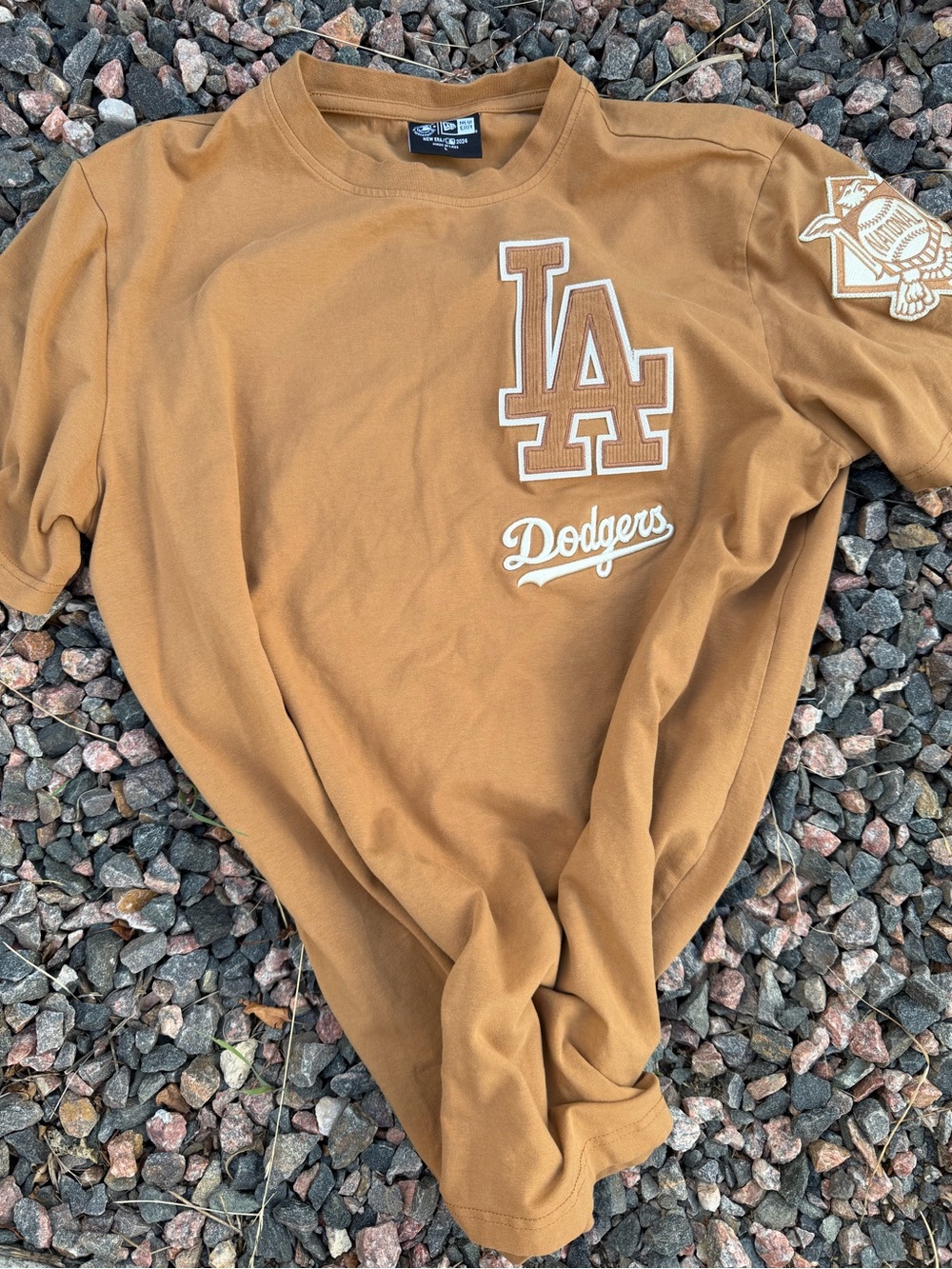 New Era LA Dodgers 2024 Short-Sleeve Tee in Brown